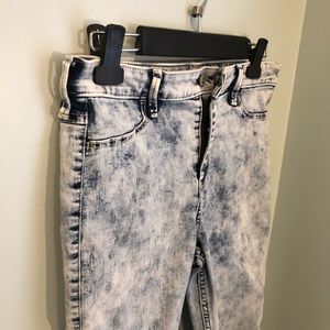 Hollister light acid wash jeans sz 9